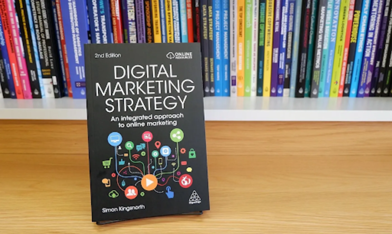 Đây thực sự là cuốn sách bổ ích cho những ai đang cần học chuyên sâu để làm tốt nhiệm của của một Digital Marketer trong thời đại mới